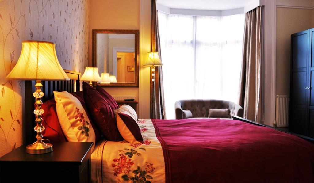 The White Lodge Southsea Portsmouth Room photo